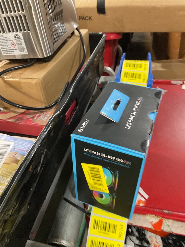 View 3 of ***MISSING ONE***

Lian Li UNI Fan SL-Infinity 120mm RGB Case Fan Triple Pack