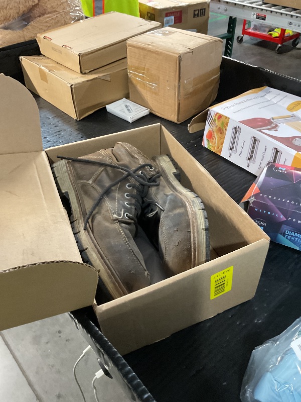 View 2 of ***DAMAGED - SEE NOTES/PICTURES*** KEEN Utility Men's San Jose 6" Work Boots 10