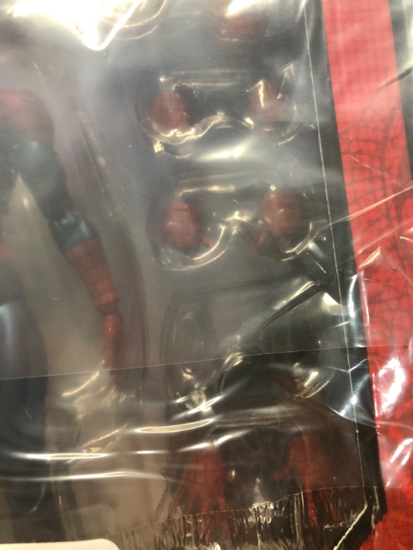 View 3 of ***MISSING AT LEAST 1 SET OF HANDS**
Medicom MAFEX No.075 Spider-Man Action Figure