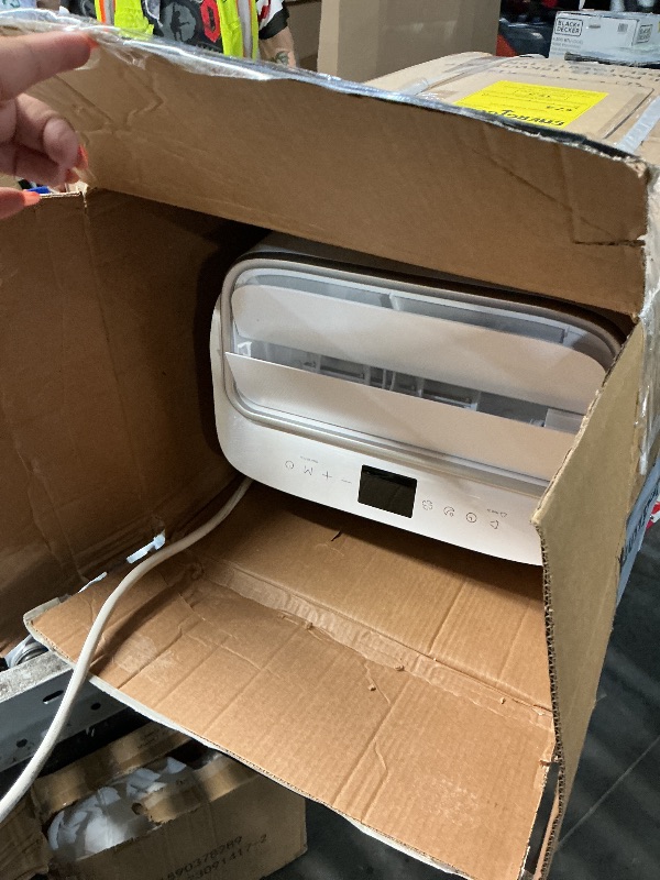 Photo 1 of ***PARTS ONLY*****ZAFRO Smart Inverter Portable Air Conditioner, 16000 BTU