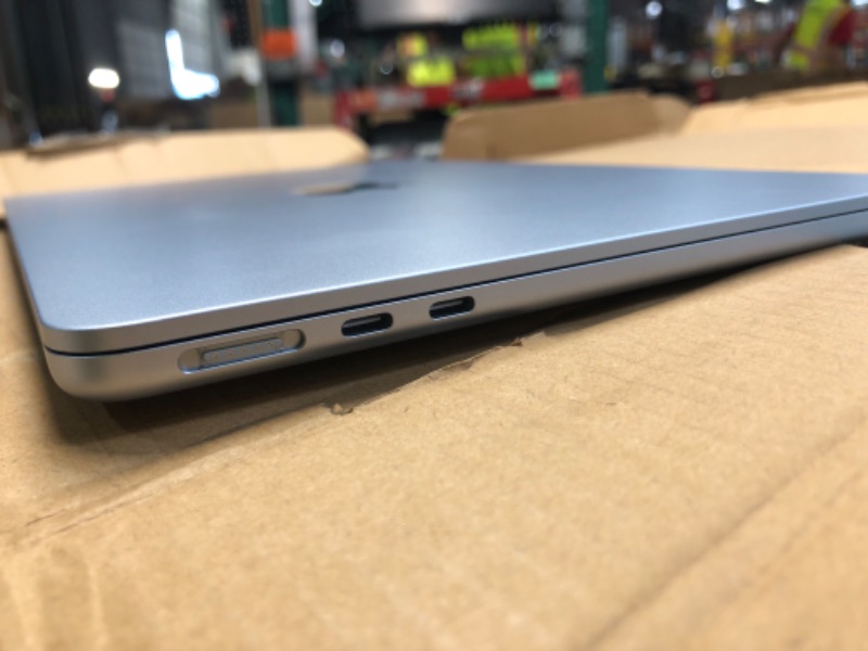 View 7 of **POWERS ON BUT IS LOCKED ON SOMEONE ACCOUNT** Apple MacBook Air 13" M4 Laptop