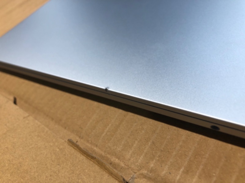 View 6 of **POWERS ON BUT IS LOCKED ON SOMEONE ACCOUNT** Apple MacBook Air 13" M4 Laptop