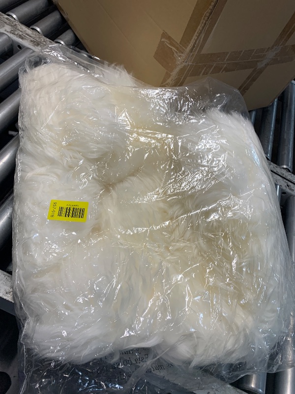View 2 of ***STOCK PHOTO FOR REFERENCE ***Woolous Genuine New Zealand Sheepskin Rug 2x3 ft – Natural Lambskin Wool, Luxurious Real Sheepskin Throw