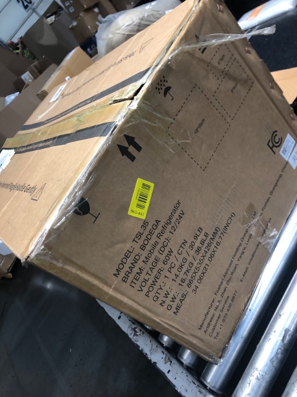 View 3 of ** STOCK PHOTO FOR REFERENCE ONLY**
BODEGA 35L Built-In Car Refrigerator for Tesla Model Y