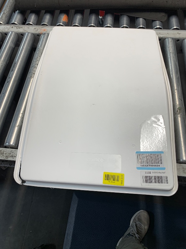 View 2 of ***MINOR CRACK DAMAGE***
Winco 18 x 26 Inch Plastic Serving Tray - White