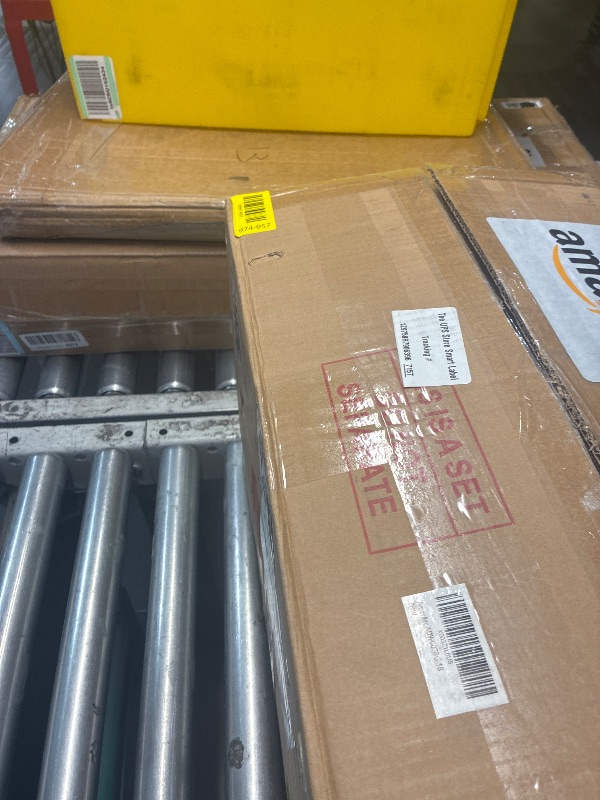 View 3 of ***FACTORY SEALED***
AmorArc Ceramic Dinnerware Sets for 6, 18Pcs Plates and Bowls Sets Dishes