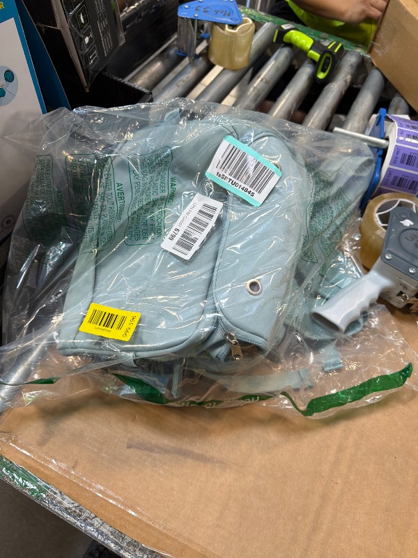 Photo 1 of ** VACUUM NOT WORKING*** coofay Vacuum Backpack Travel with Pump Vacpack Travel Backpack with Vacuum System Mochila de Viaje Compresion al Vacio Easyvacpack Airbag Backpacks for Traveling Carry on Luggage