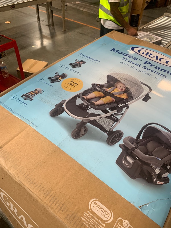 Photo 1 of ***VERY USED*** Graco Modes Pramette Travel System, Car Seat and Stroller Combo, Includes SnugRide LX Infant Car Seat and Baby Stroller, 3 Modes: Car Seat Carrier, Pramette, Toddler Stroller, Ellington