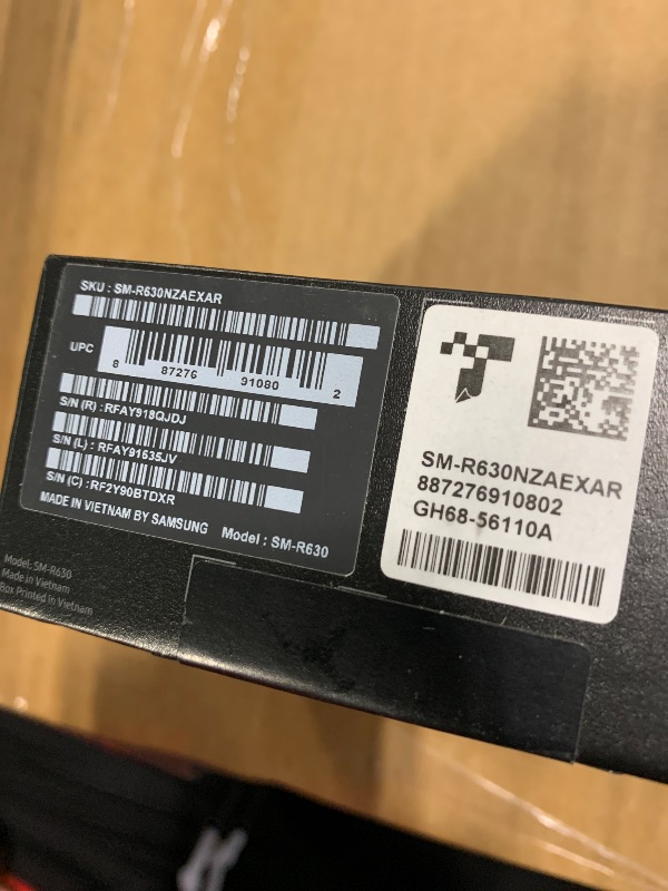 Photo 1 of [MISSING PARTS] Samsung Galaxy Buds 3 Pro AI True Wireless Bluetooth Earbuds, Noise Cancelling, Sound Optimization, Redesigned Comfort Fit, Silver [US Version, Amazon Exclusive, 2Yr Warranty]