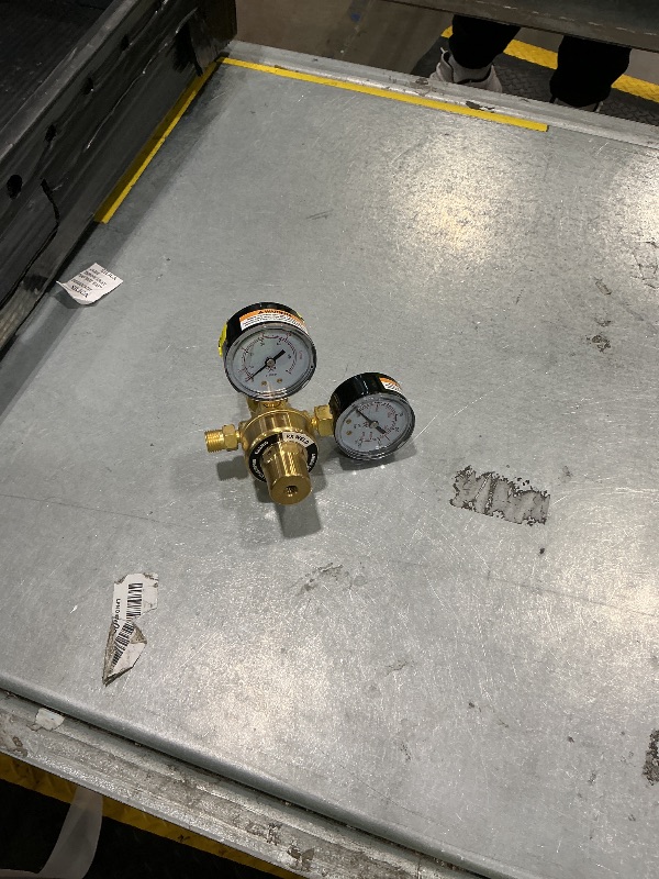 Photo 1 of **View Clerk Notes**RX WELD Oxy Acetylene Regulator Set, B-Size 9/16"-18 Outlet, CGA-540/200