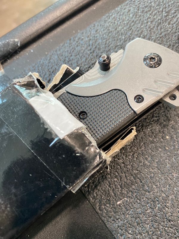Photo 1 of [Knife Defective, Repair] Smith & Wesson Accessories Extreme Ops SWA24S 7.1in S.S. Folding Knife with 3.1in Serrated Clip Point Blade and Aluminum Handle for Outdoor, Tactical, Survival and EDC