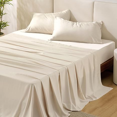 Photo 1 of **USED***4 Piece Sheet Set