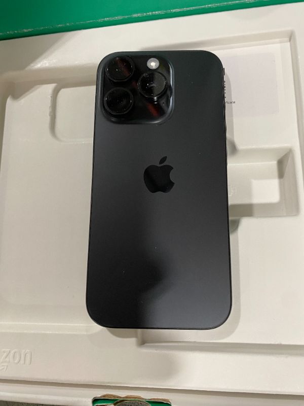 Photo 1 of Apple iPhone 16 Pro, US Version, 256GB, Black Titanium - Unlocked (Renewed Premium)