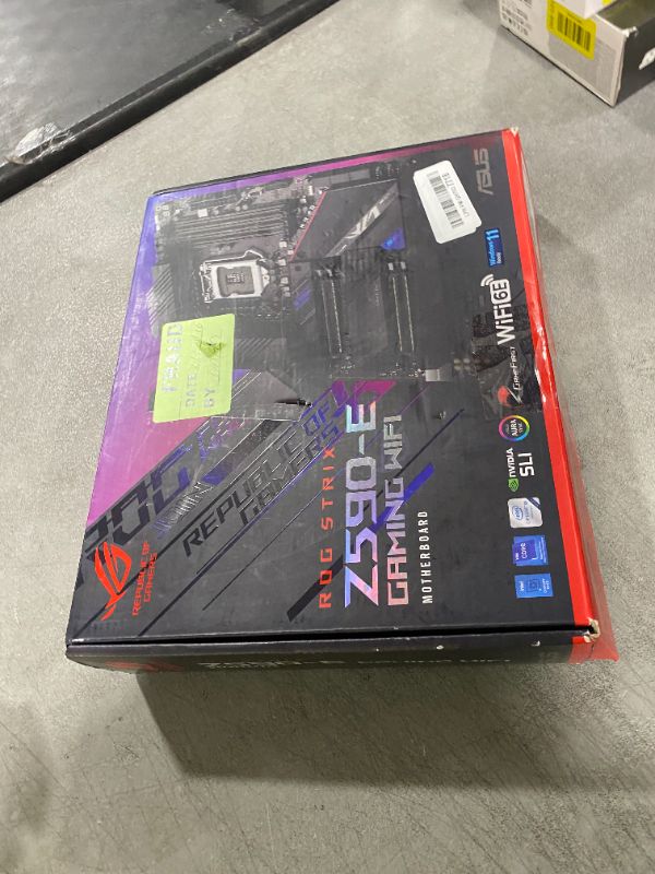 Photo 1 of Asus ROG Strix B550-F Gaming WiFi II AMD AM4 (3rd Gen Ryzen) ATX DDR4 Gaming Motherboard (PCIe 4.0,WiFi 6E, 2.5Gb LAN, BIOS Flashback, HDMI 2.1, Addressable Gen 2 RGB Header and Aura Sync)