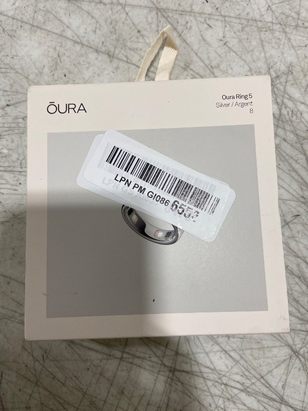 Photo 1 of Oura Ring 5 Smart Ring - Silver - Size 8
