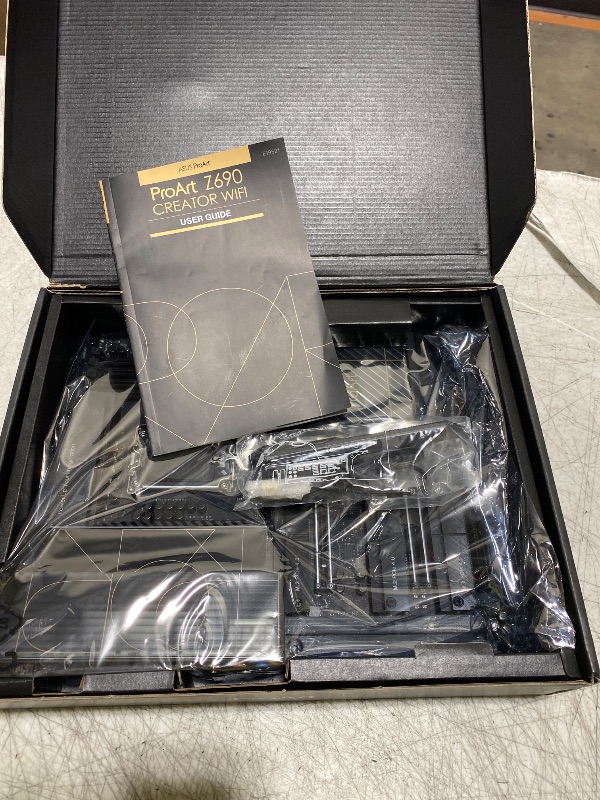 View 3 of ASUS ProArt Z690-CREATOR WIFI Motherboard LGA-1700 ATX