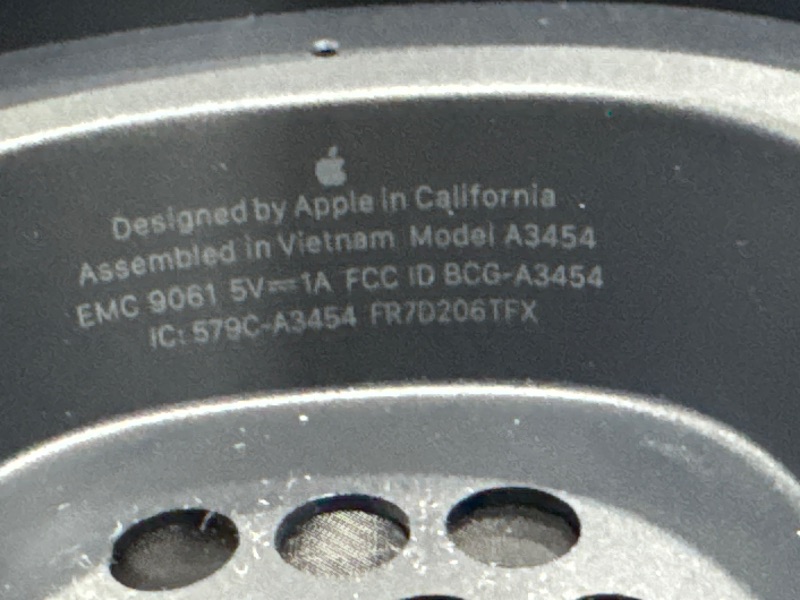 Photo 1 of Apple AirPods Max 2 Wireless Over-Ear Headphones – Midnight