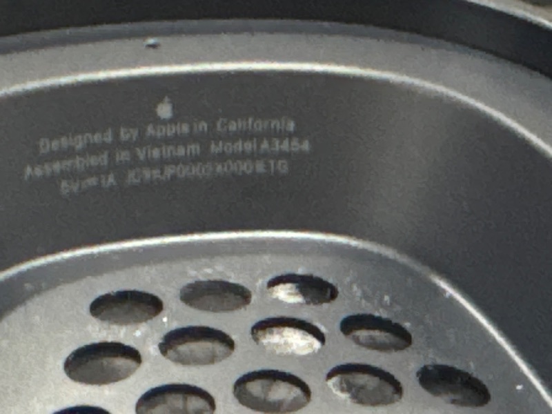 Photo 1 of Apple AirPods Max 2 Wireless Over-Ear Headphones – Midnight