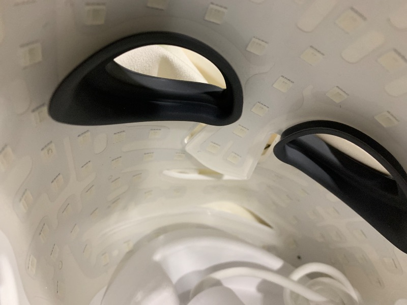 View 4 of **NONFUNCTIONAL** CurrentBody Red Light Therapy LED Face Mask Series 2