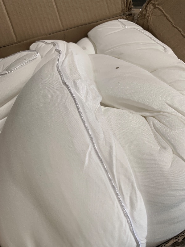 Photo 1 of Mellow Marshmellow Comforter King/Cal King - Extra Fluffy Double-Stuffed Down Alternative Duvet Insert, All-Season Temperature-Balancing, Oeko-TEX Class I Fabric, Box-Stitch, Machine Washable