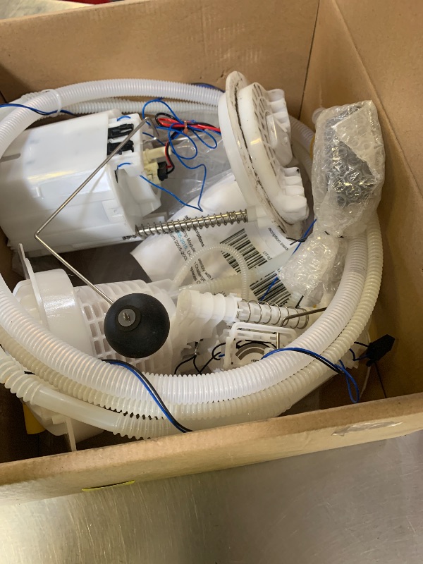Photo 1 of Fuel Pump Module Assembly with Sending Unit, Replacement for Chrysler 300 2005-2015, Dodge Challenger 2008-2014, Charger 2006-2014, Magnum 2005-2008, Replaces OE# 5136023, 5136022, E7192M, E7264A