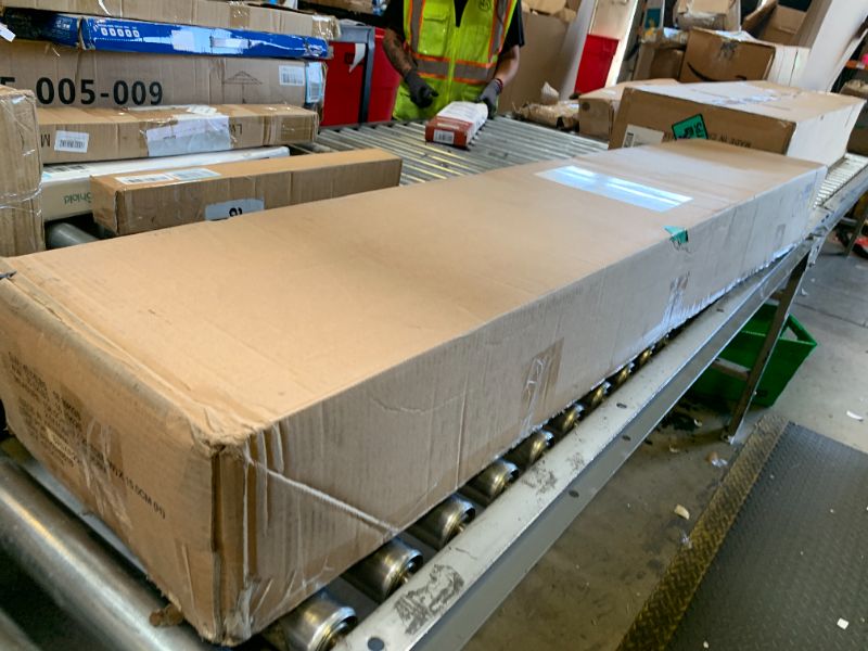 Photo 1 of Amazon Basics Smart Box Spring Bed Base, 5-Inch Low Profile Height Mattress Foundation, Sturdy Durable Steel Support, Tool-Free Easy Assembly, Queen, 79" x 59.5" x 5", White
