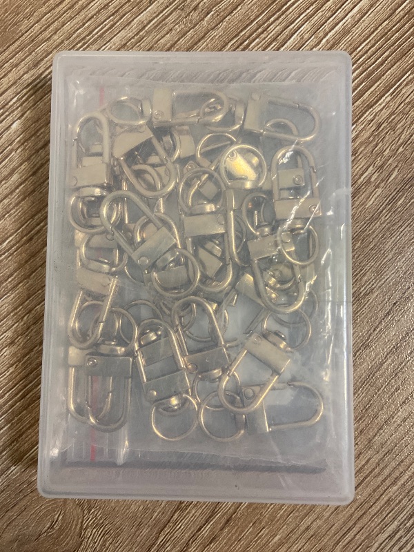 Photo 1 of 30 Pieces 360° Swivel Lanyard Snap Hooks Lobster Clasp, Gold Whirling Snap Hooks, 1.3 x 0.47 Inch Swivel Snaping Key Chain Clip Hook, Heavy Duty Metal Keychain Clip for Purse Bags DIY Accessories