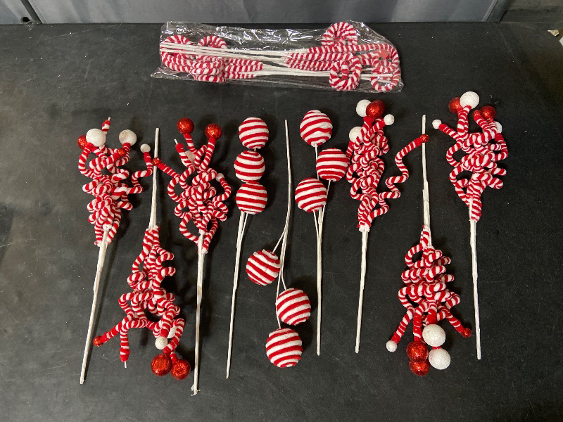 Photo 1 of 15 Pcs Christmas Tree Picks Set, Red White Woolen Sticks Sequins Ball Picks Pendants for Christmas Tree Wedding Birthday Baby Shower Party Supplies New Year Home Office Party Hanging Sterms Ornaments