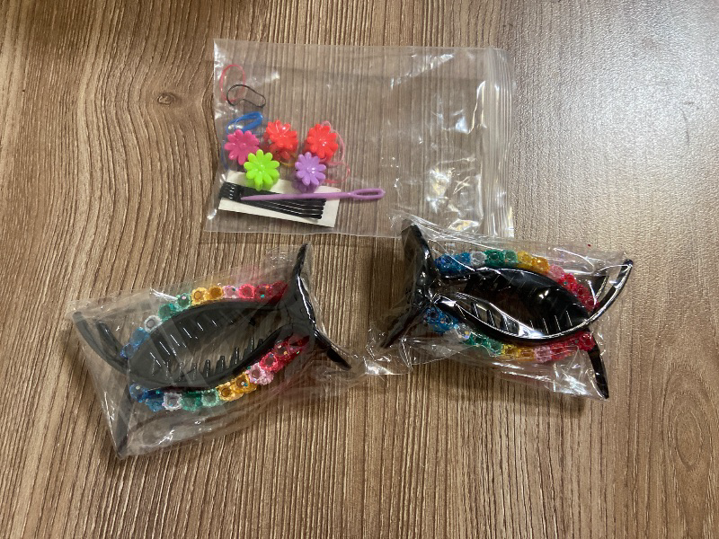 Photo 1 of 2pcs Rhinestone Hair Claw Clips for Women Hair Dryer Rhinestone Barrettes Claw Clips s Alligator s s Buns Braids Octopus Jaw