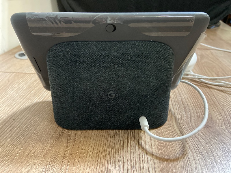 Photo 1 of Google Nest Hub (1st Gen) | 7" Smart Display with Google Assistant | Voice Control for Smart Home Devices | YouTube, Spotify | Wi-Fi & Bluetooth Enabled (Charcoal)