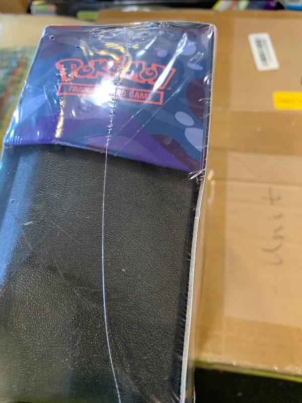 Photo 1 of Pokémon TCG: Mega Evolution—Chaos Rising Elite Trainer Box