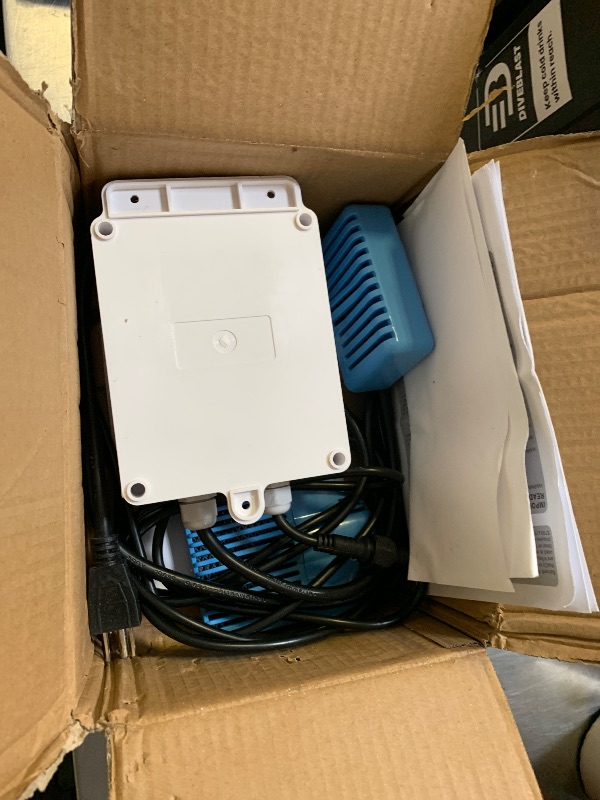 Photo 1 of Saltwater Chlorine Generation System Drop in Salt System Conversion Kit for Hot Tubs and Swim Spas Up to 2000 Gallons