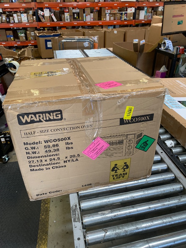 Photo 1 of Waring Convection Oven with Half-Size Pan Capacity
