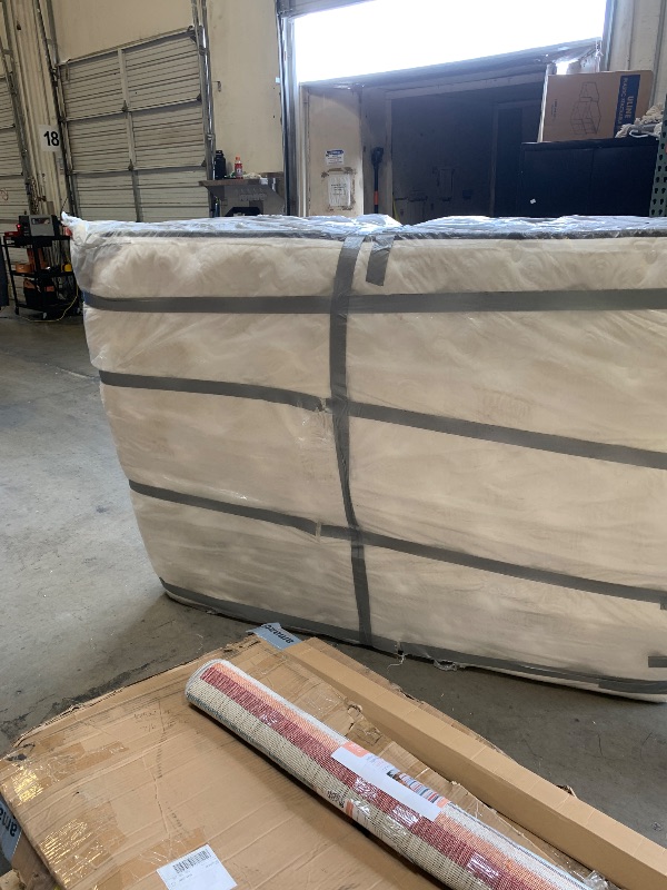 Photo 1 of Queen Mattress 16 Inch, Hotel Collection Hybrid Mattress Queen Size Bed in a Box, Cooling Gel Memory Foam & 7-Zone Pocket Spring Ergonomic Targeted Support, Pressure Relief, Medium Firm, 365-Trials