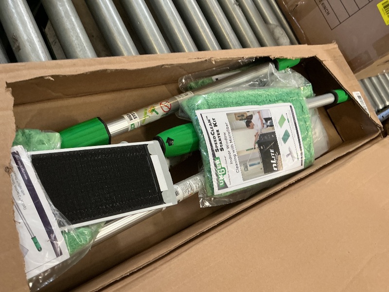 Photo 1 of Unger SpeedClean Starter Kit, 4-ft. Pole, 2 Microfiber Pads, WNK04