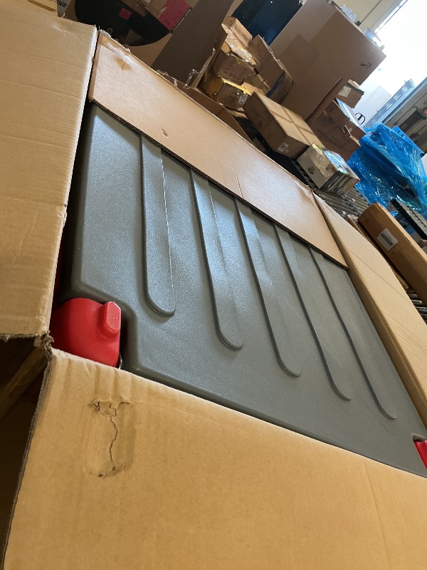 Photo 1 of VEVOR Portable Diesel Tank, 58 Gallon Capacity & 10 GPM Flow Rate, Fuel Tank with 12V Electric Transfer Pump and 13.1ft Rubber Hose, PE Diesel Transfer Tank for Easy Fuel Transportation, Red