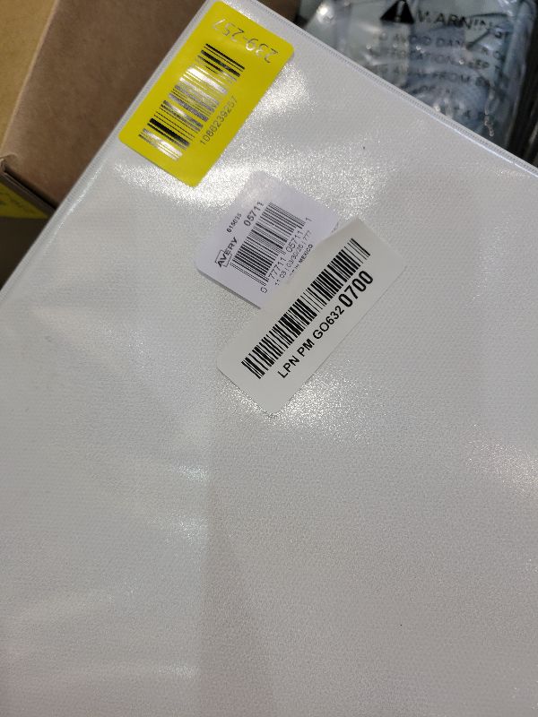 Photo 1 of 104Ea, Bndr,Rndr,8.5X11,1" Wht