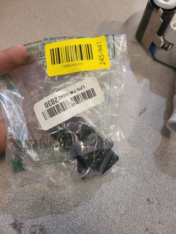 Photo 1 of 1 PC SHLPDFM 12V Alternator Regulator F00M145225 0031542406 038903803 Compatible with Bosch Audi Seat Skoda VW