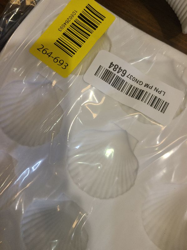 Photo 1 of 15-Cavity Silicone Seashell Mold, Shell Shaped Chocolate Molds