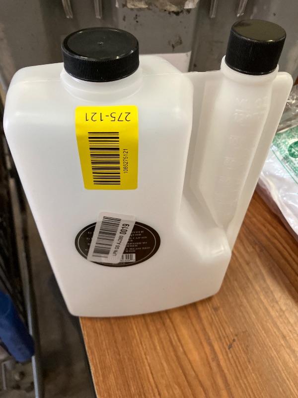 Photo 1 of 2-liter Perfect Pour Flask