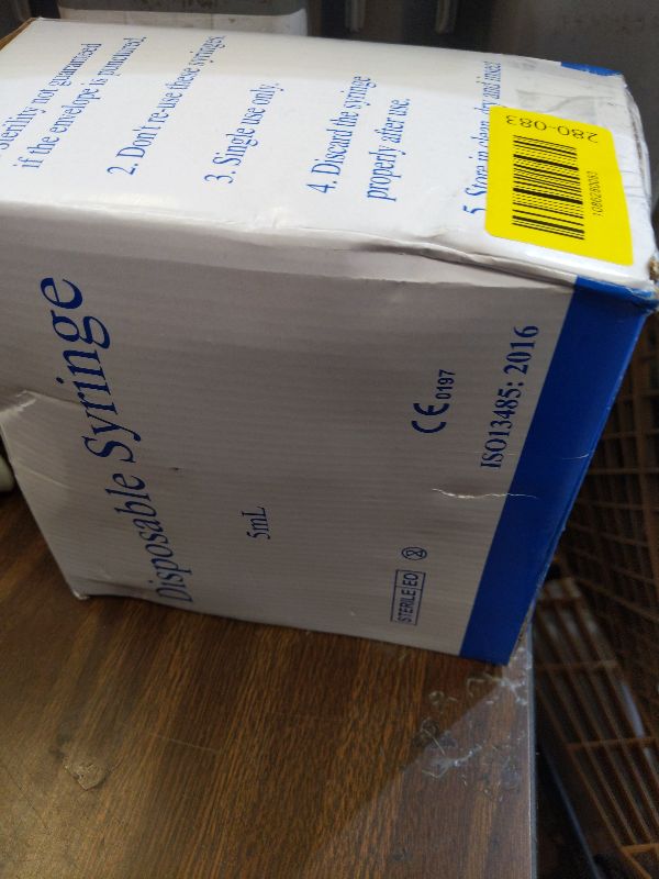 Photo 1 of 100 Pack Disposable 5ml/cc Lab Syringes with 22Ga 1.25 Inch Needle Luer Lock, Individually Sealed Packed