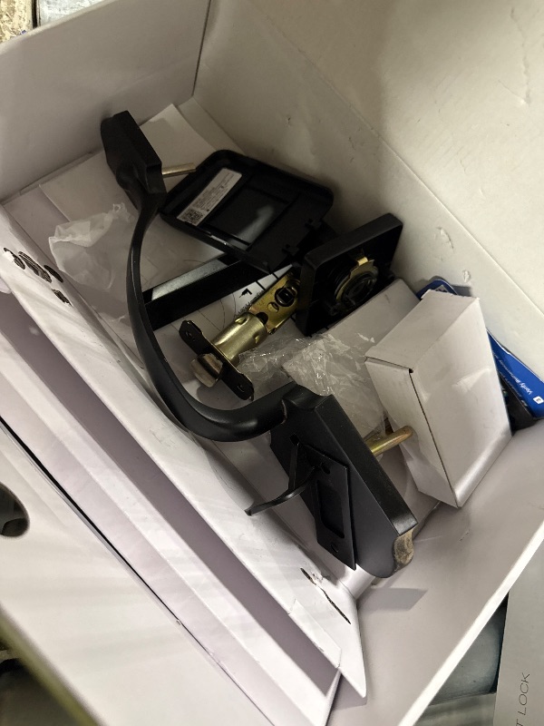View 4 of [MISSING PARTS] Veise VE07-H Fingerprint Smart Lock with Handle Set