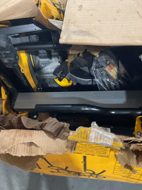 View 5 of ***TRUCK/TRAILER PICKUP ONLY*** parts only DEWALT Table Saw 10 Inch with Foldable Rolling Table Saw Stand, 15 Amp, 4800 RPM, 32-1/2-Inch Rip Capacity (DWE7491RS)