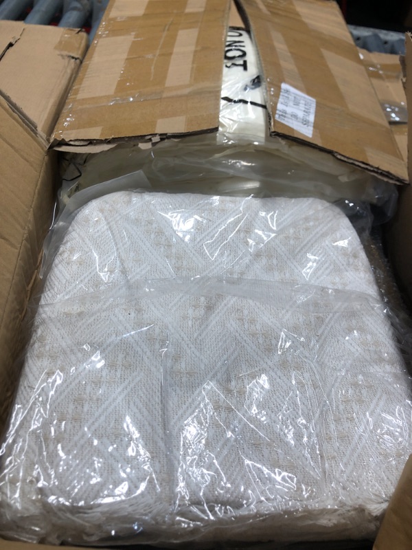 Photo 1 of ***MISSING PARTS***

Novabright Picnic Kit Folding Picnic Table Extra Large Outdoor Boho Blanket Beige Table Runner Floor Pillow Covers Woven Cotton Oversize Washable for Camp Wedding(Cream White,Pillow Covers,20 Pcs)