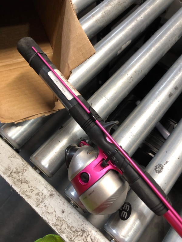 Photo 1 of ***DAMAGED - SEE NOTES/PICTURES***Zebco 33 Spincast Reel and Fishing Rod Combo, 6-Foot 2-Piece Durable Fiberglass Fishing Pole, QuickSet Anti-Reverse Fishing Reel with Bite Alert, Pink