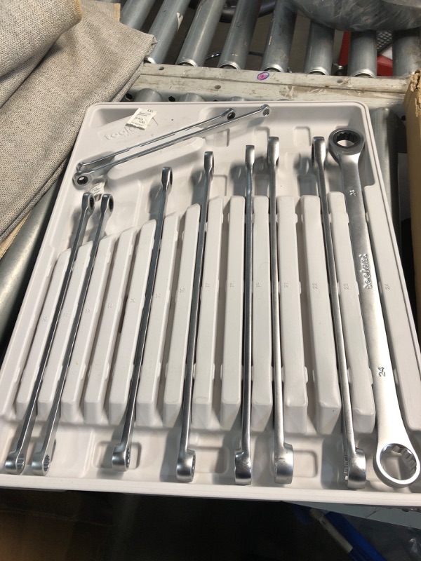 Photo 1 of ***MISSING PARTS***toolant 16pcs Extra Long Ratcheting Wrench Set, Offset Head Double Box-End Ratcheting Wrench Set, 8-24mm Metric Set, 90-Tooth and 4° Swing, with Storage Tray
