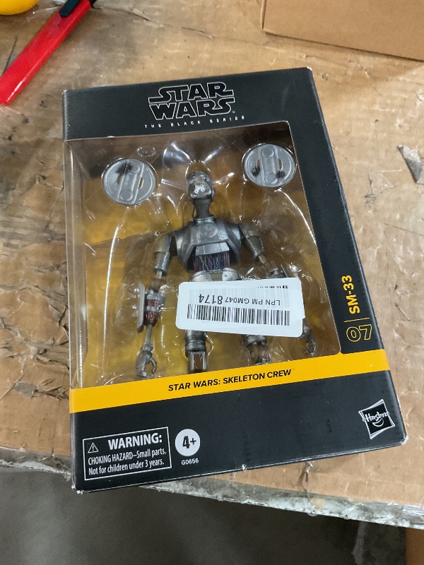 Photo 1 of ***FACTORY SEALED***
STAR WARS The Black Series SM-33, Skeleton Crew Deluxe Collectible 6 Inch Action Figure