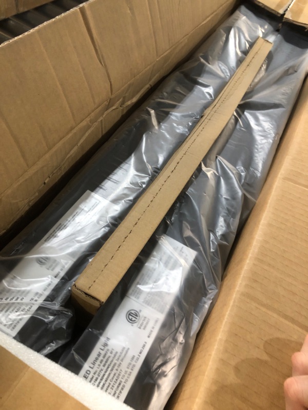 Photo 1 of ***TRUCK/TRAILER PICKUP ONLY***DAKASON 8FT LED Linear Light, 8Foot LED Shop Lights 100/80/60W 3/4/5000K CCT Selectable, 8Feet Commercial Bay Lighting Fixture for Office, Workshop, Gym, Market, Flush Mount Suspended ETL 4 Pack