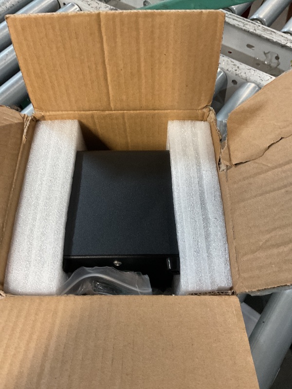 Photo 1 of ***MISSING POWER CORD***

2026 Upgraded Ozone Generator, High Capacity Ozone Machine Odor Removal Up to 6000 Sq.Ft, for Car/Home/Smoke/Pet Odor, Black