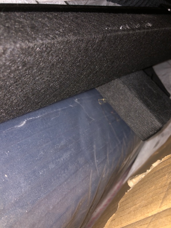 View 5 of *** TRUCK/TRAILER PICK UP ONLY *** couch 
